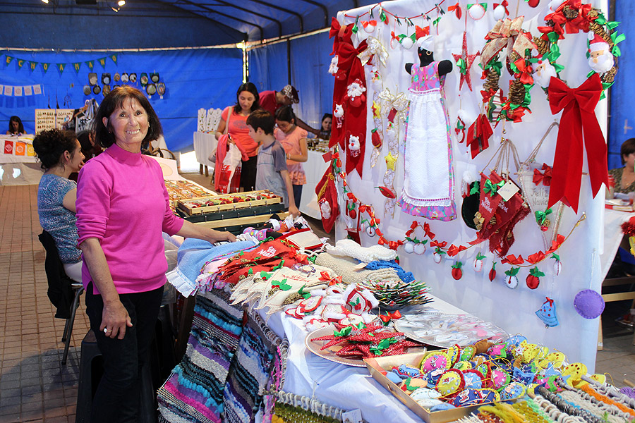 En Villarrica realizan “Feria Navideña” del Centro Empresarial y de ...