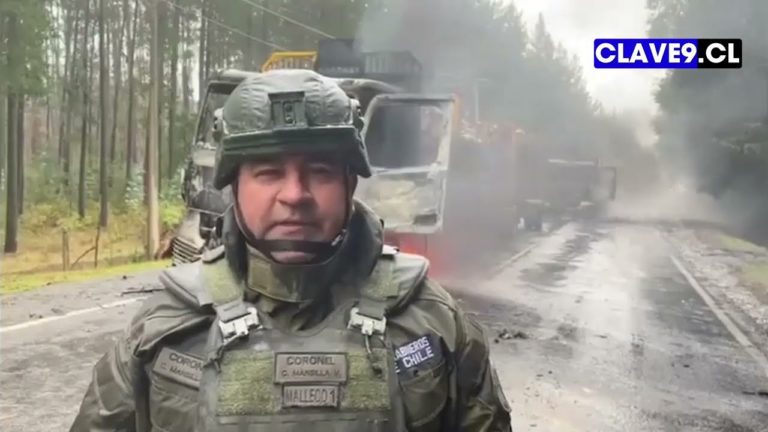Encapuchados instalan barricadas e incendian cuatro camiones en la zona rural de Collipulli